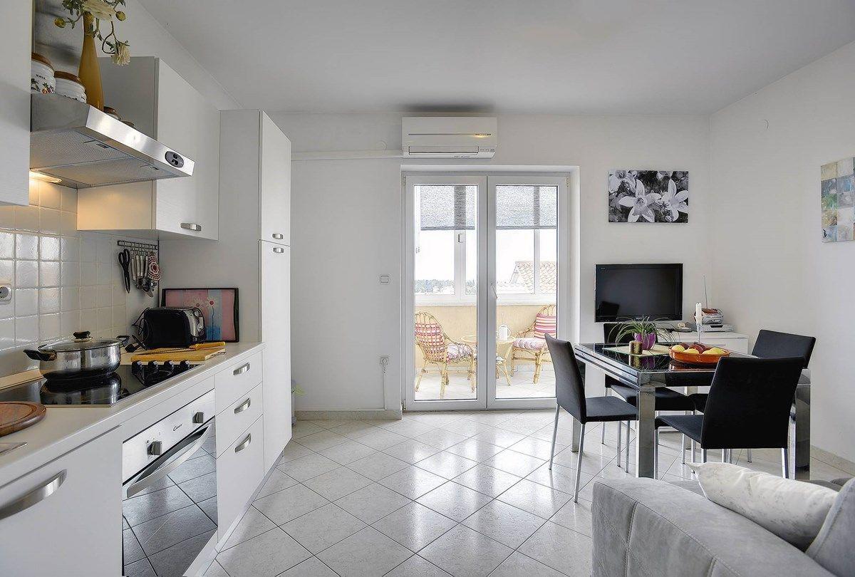 Apartment Mirna Premantura Exterior photo